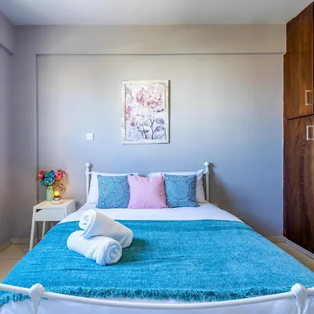 Color Nest 1-bedroom In *
